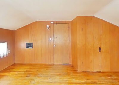 Master Bedroom - 407 7th Ave Sterling IL - Team Flannery